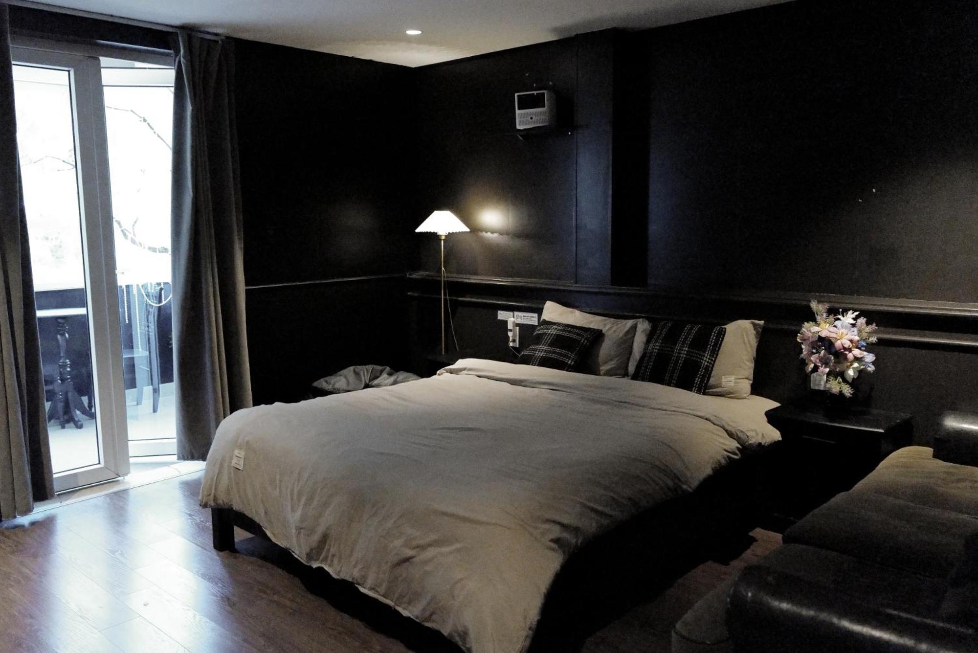 Отель The An House Dalat Экстерьер фото